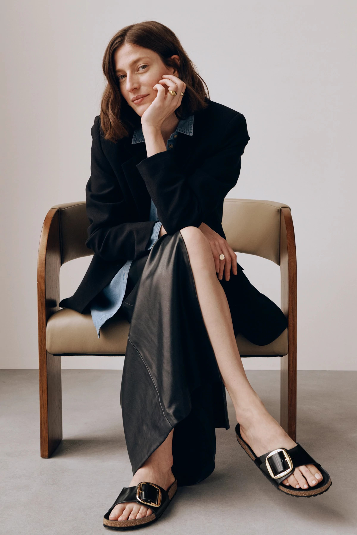 HIGH SHINE BLACK Madrid Big Buckle Slides image number 4