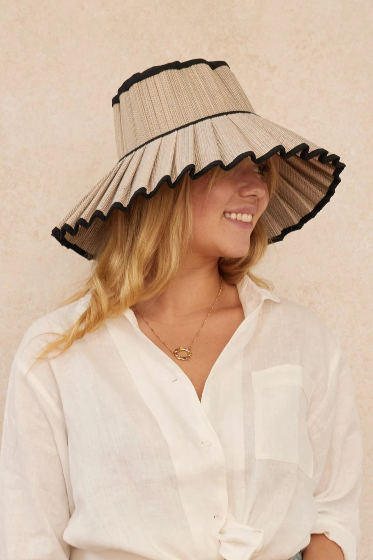 ANTIBES Capri Sun Hat image number 3