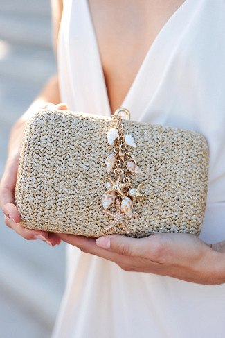 GOLD Shelly Clutch