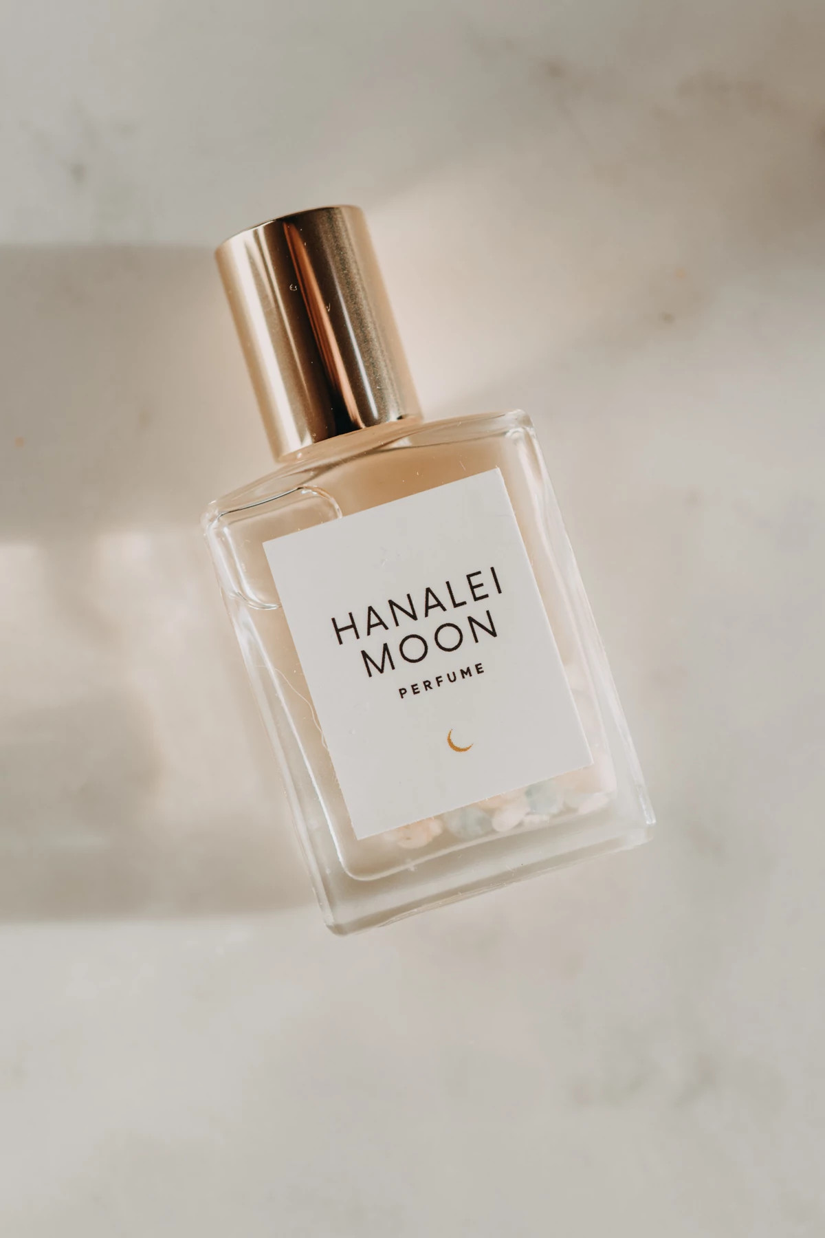 WHITE Hanalei Moon Perfume Oil image number 3