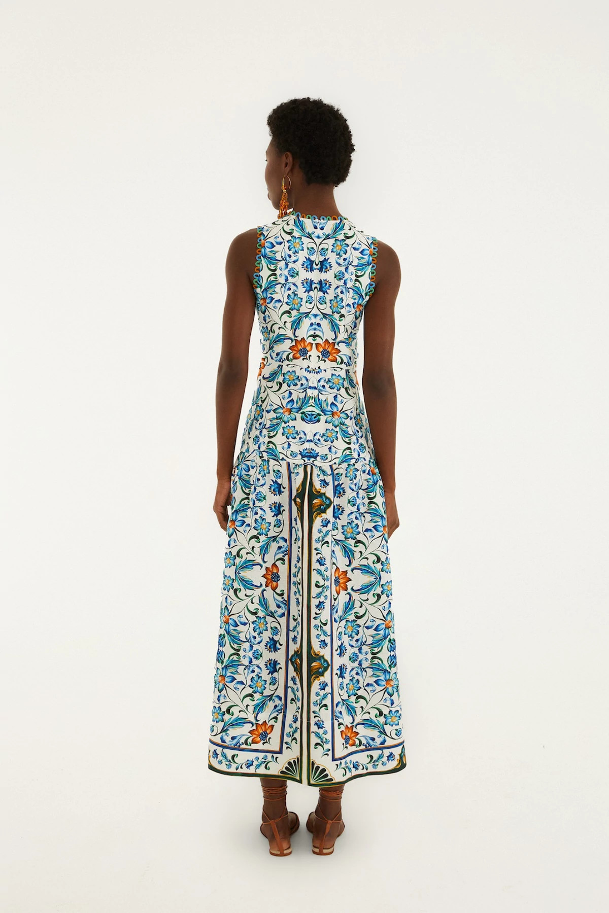 FLORA TILE OFF-WHITE Flora Tile Plunge Midi Dress image number 4