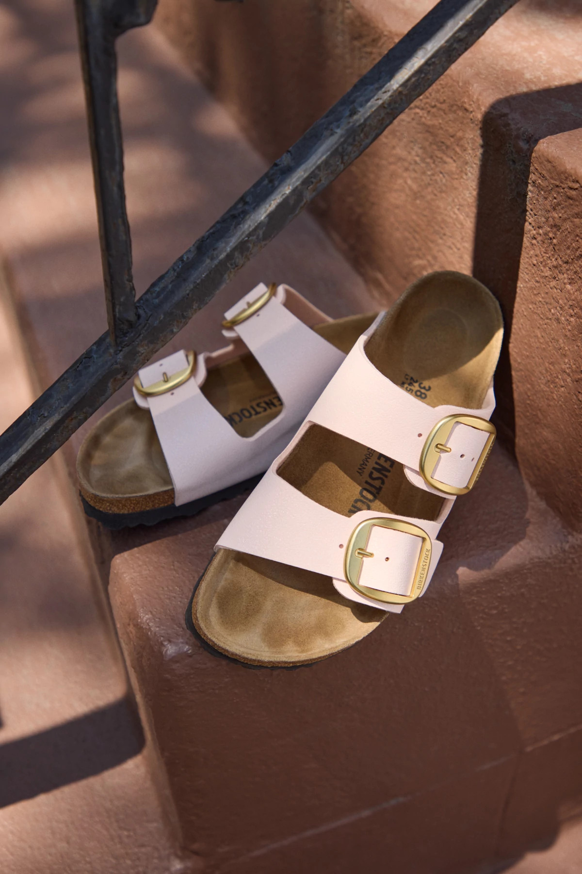 LIGHT ROSE Arizona Big Buckle Slides image number 5