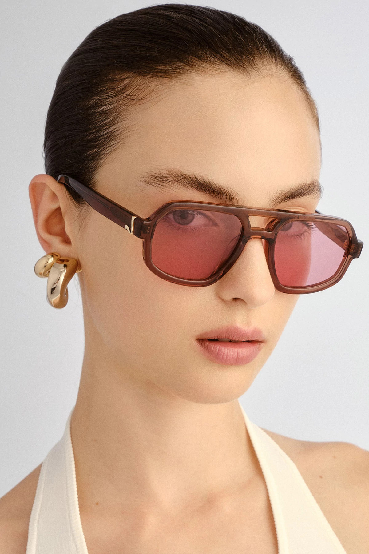CRYSTAL BURGUNDY Banks Aviator Sunglasses image number 4
