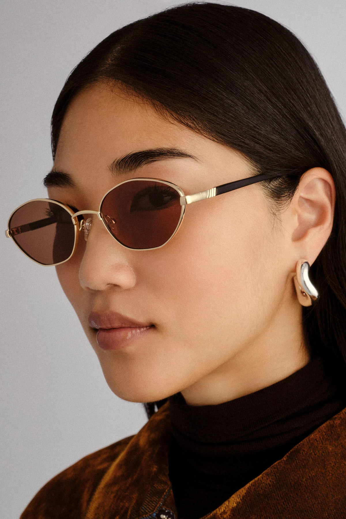 GOLD Le Bebe Sunglasses image number 5