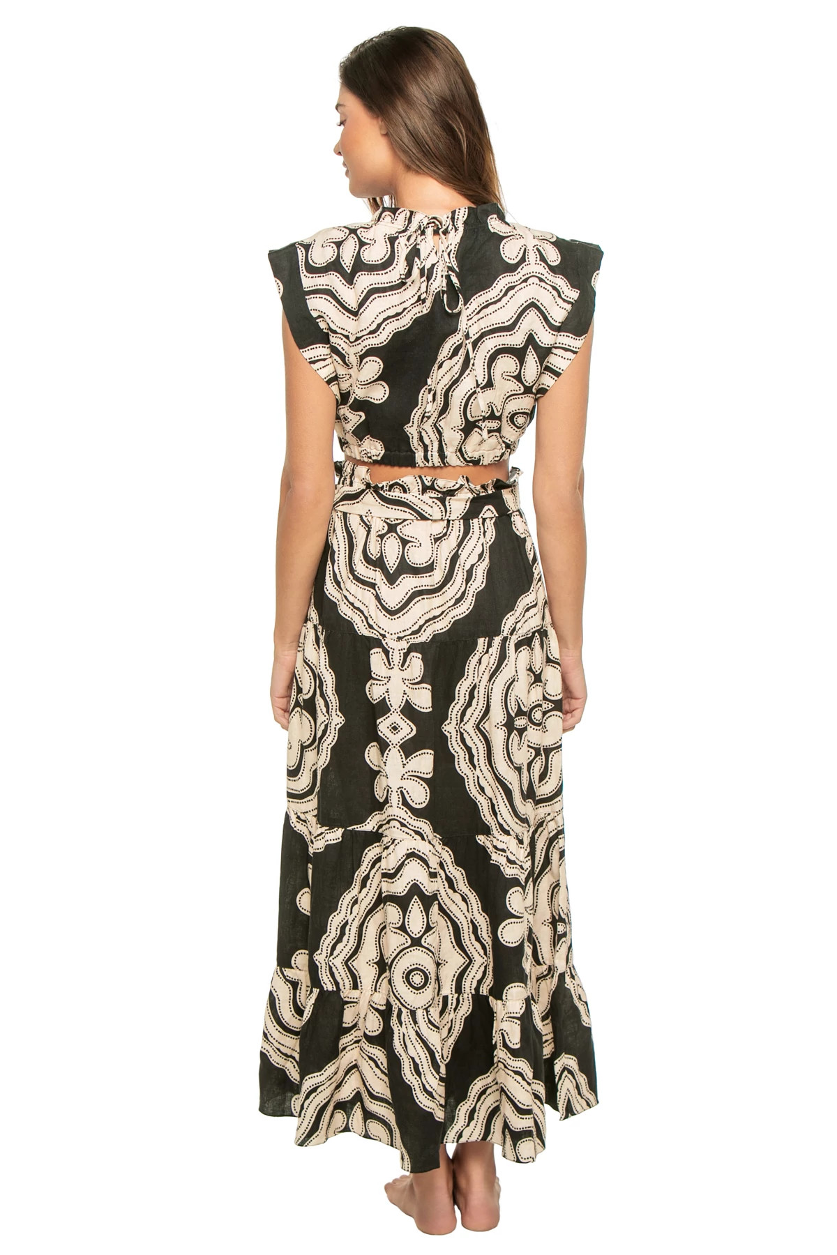 NIKU BLACK Muna Linen Crop Top image number 2