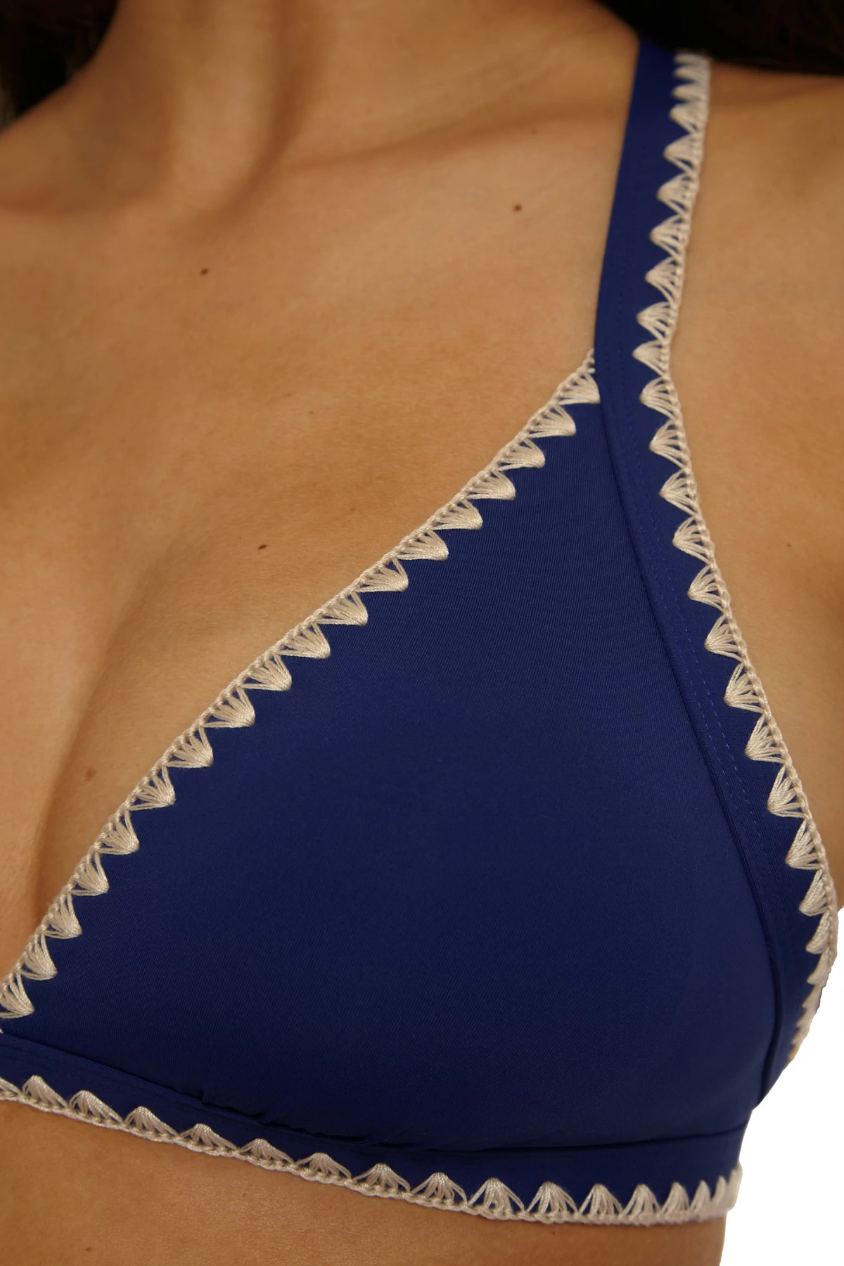 NAVY Marbella Triangle Bikini Top image number 5