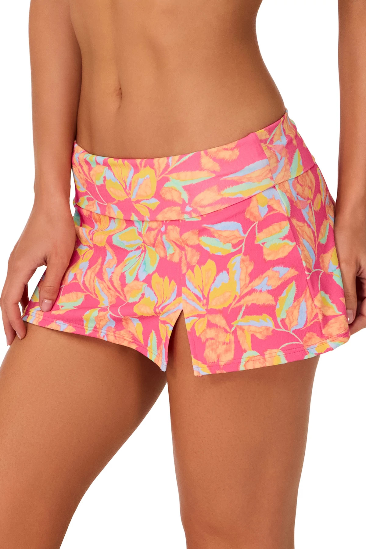 MAGIC HOUR CREPE Allison Side Slit Foldover Swim Skirt image number 4