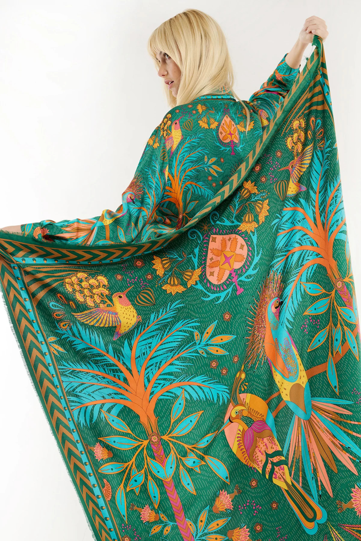 GREEN Magic India Sarong image number 4