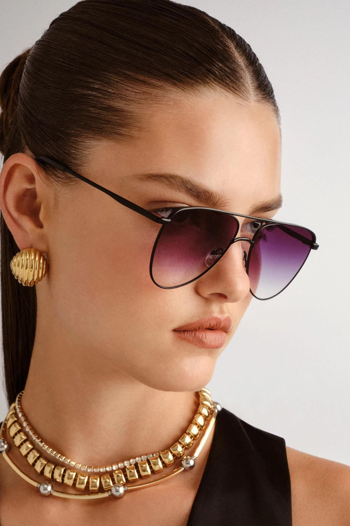 BLACK The Duke Sunglasses image number 3