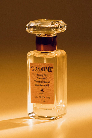 PINK Grand Cuvee Perfume