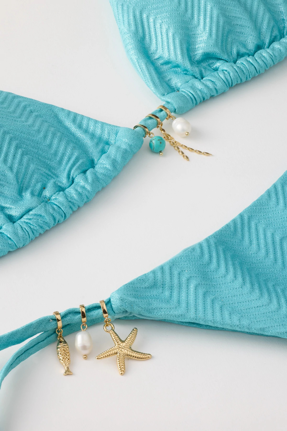 GOLD Gold Shell Bikini Charm image number 3