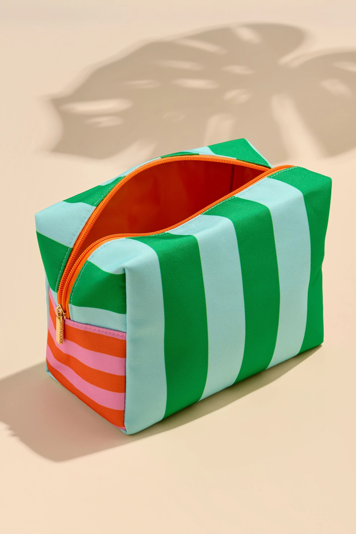 GREEN Samba Zip Pouch image number 2