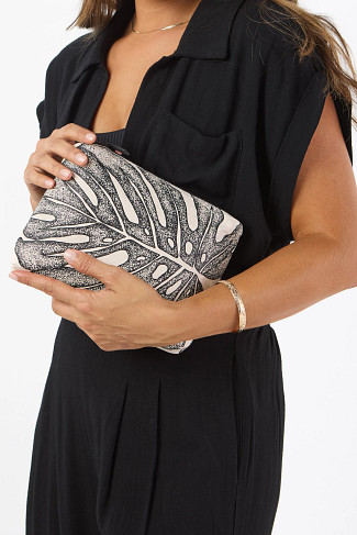 BLACK/SANDSTONE Deliciosa Pouch