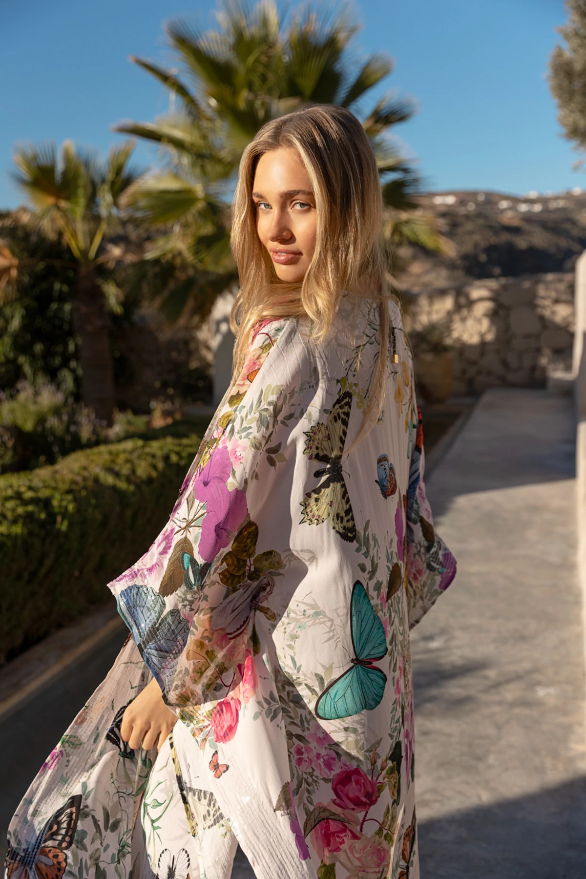 IVORY Kara Kimono image number 5