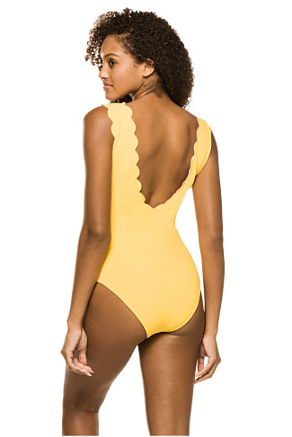 WHEAT/BLOSSOM Scallop One Piece Swimsuit