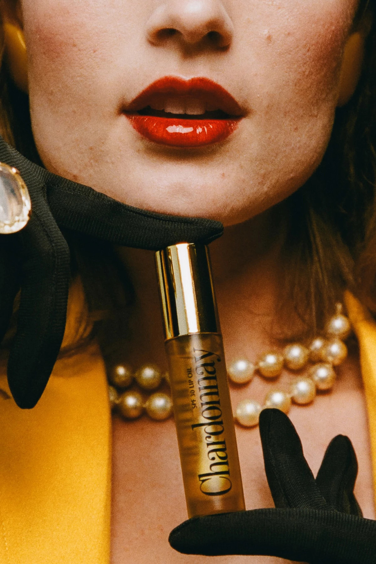 GOLD Chardonnay SPF 30 Lip Oil image number 3