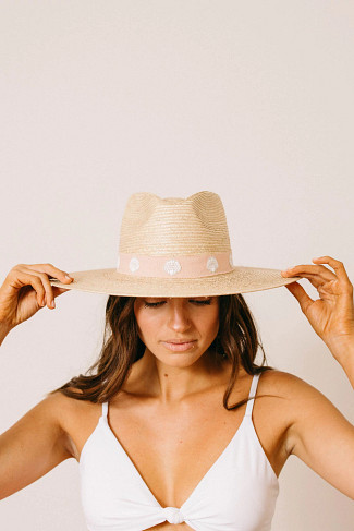 NATURAL Shell Haven Palm Hat