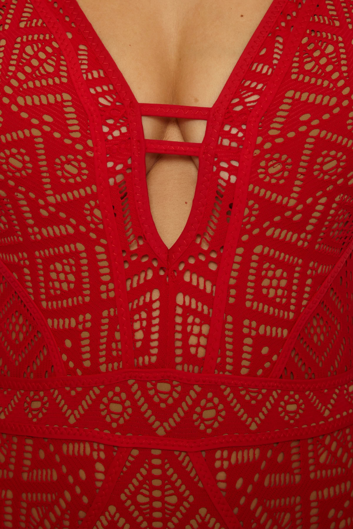 APPLE/TAN Show & Tell Plunge One Piece Swimsuit image number 5