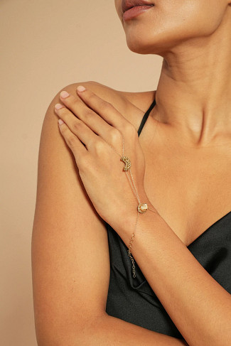 GOLD Feyre Moon Hand Chain