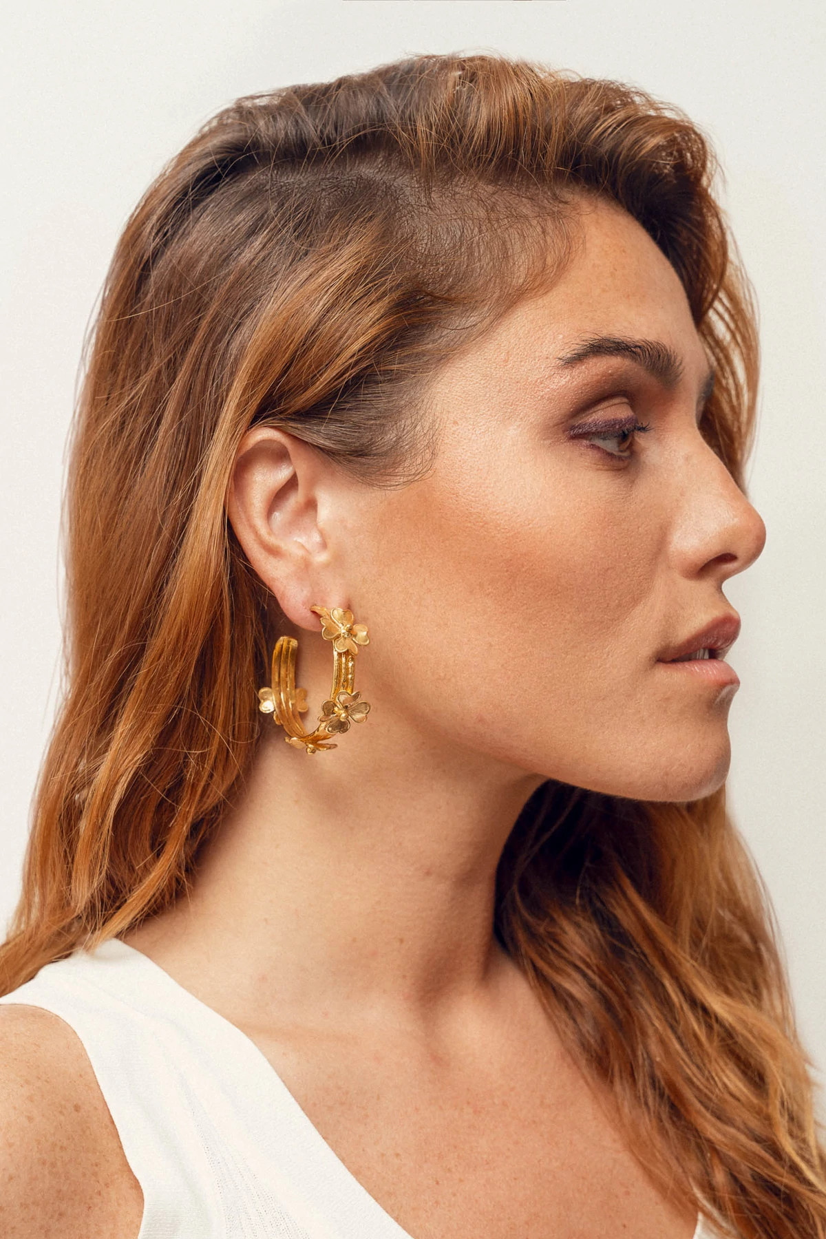 GOLD Lucky Liz Hoop Earrings image number 2