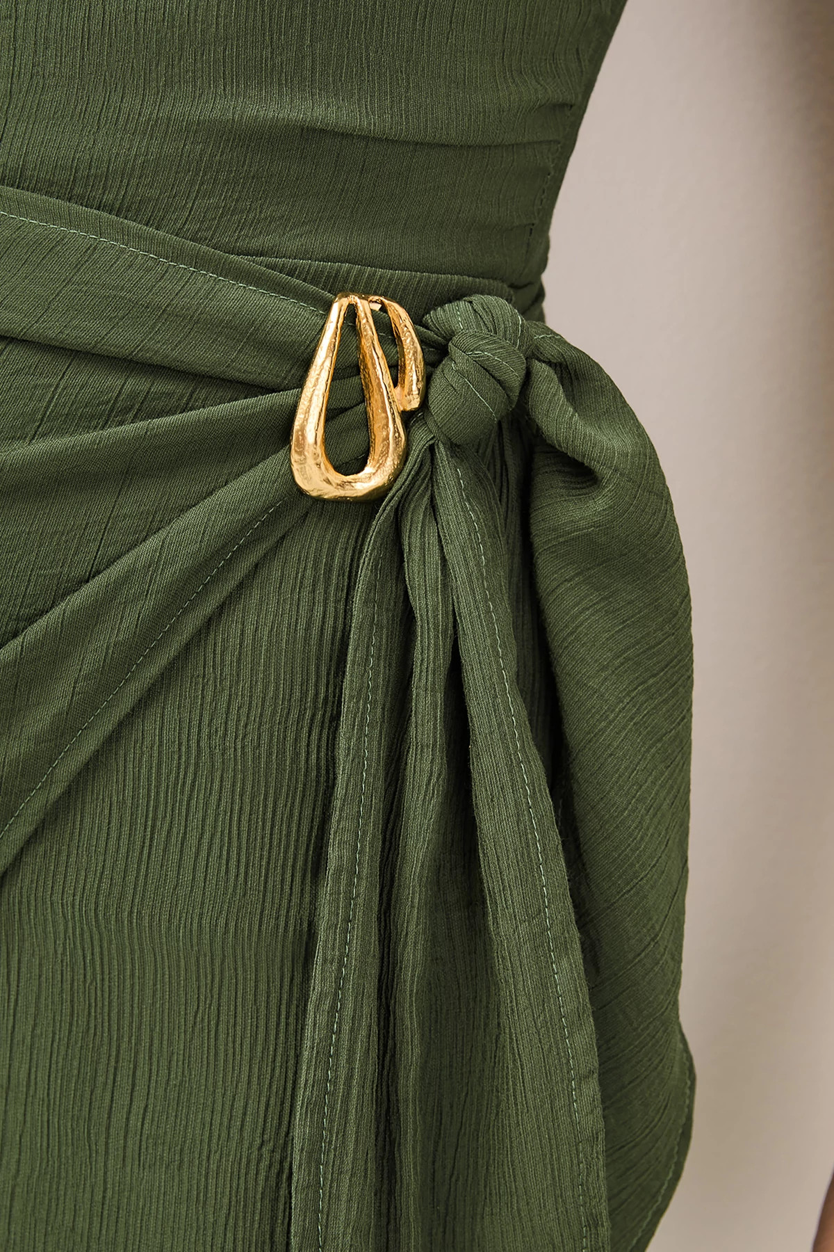 GREEN Noa Strapless Wrap Midi Dress image number 5