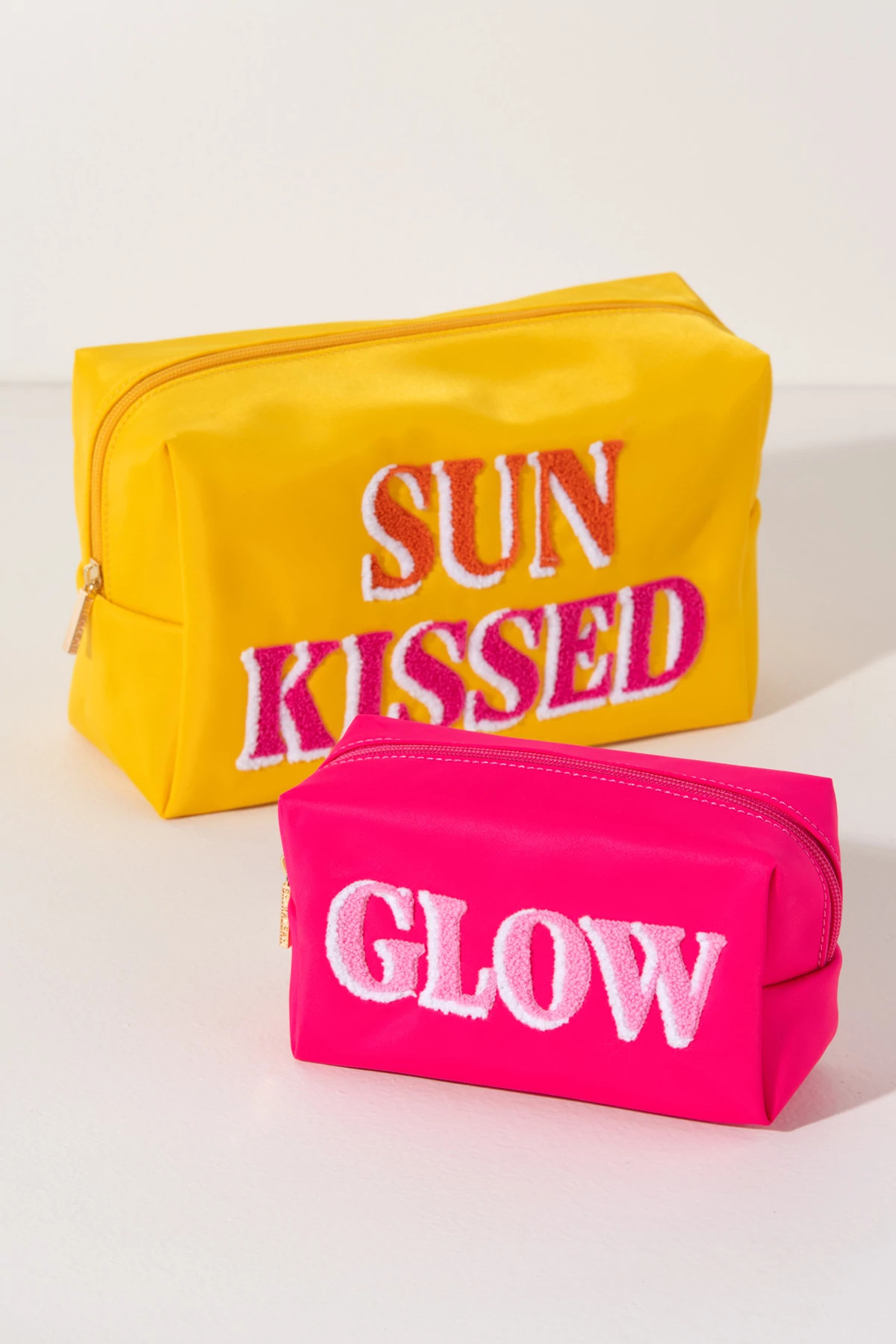 PINK Joy Glow Pouch image number 2